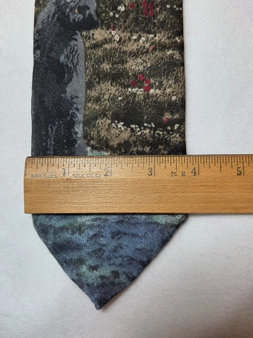 ENDANGERED SPECIES Silk Tie Grizzley Bear Wildlife Nature Outdoor Necktie USA